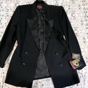 Tuxedo style blazer. Vintage NWT.